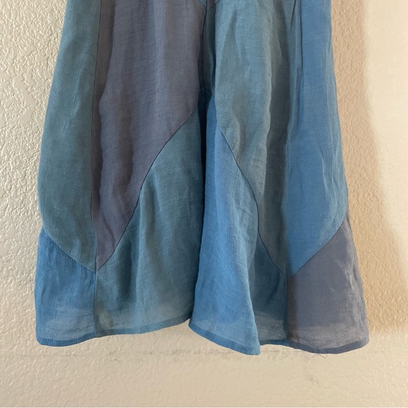 Silence + Noise UO Sheer V Neck Thin Strap Cami - Picture 2 of 8